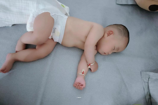 枣阳1岁宝宝可以吃盐吗